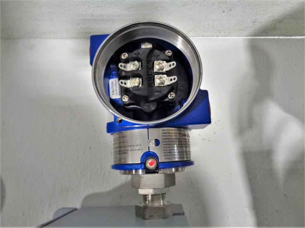 Foxboro 84F Vortex Flowmeter 84F-T04Y3SSRJF-G, Size 4" 600# 316SS w/ Transmitter